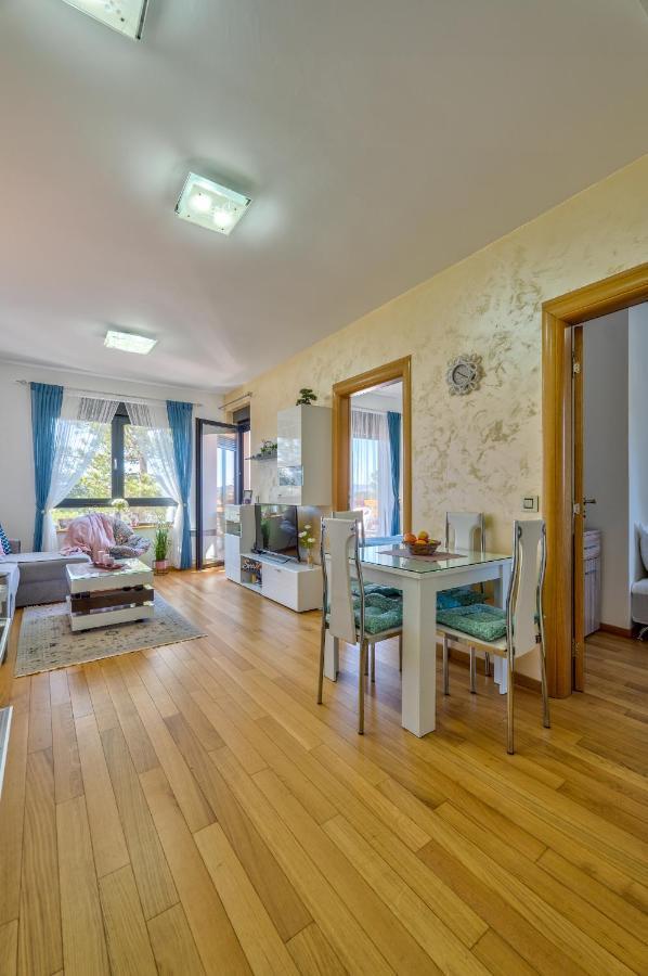 Apartment Apartman Teona