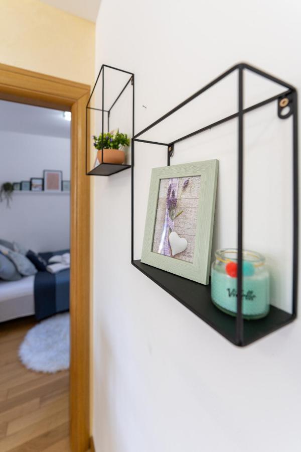 Apartman Teona Apartment *